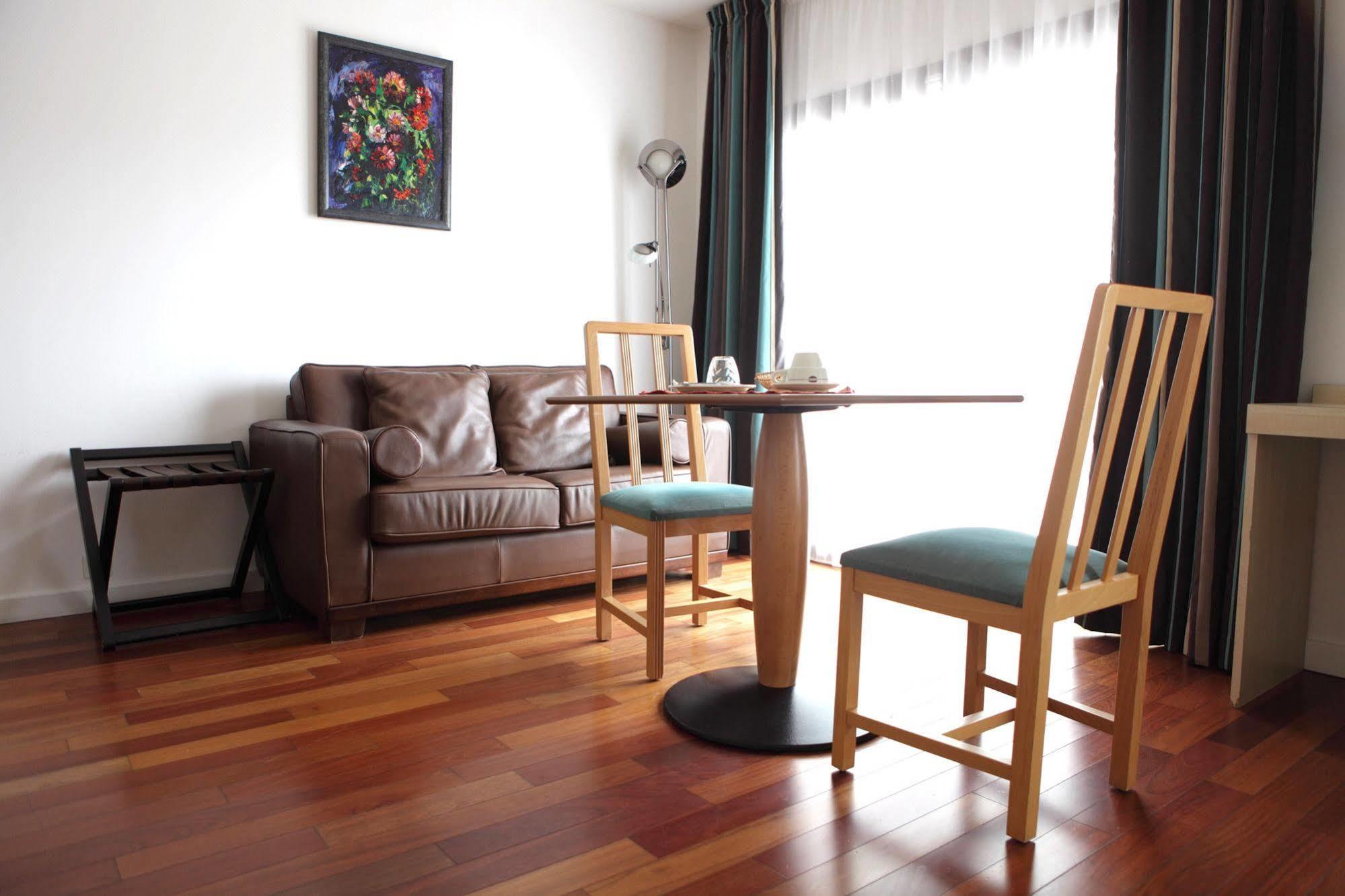 Hotel La Scala Pithiviers Dış mekan fotoğraf