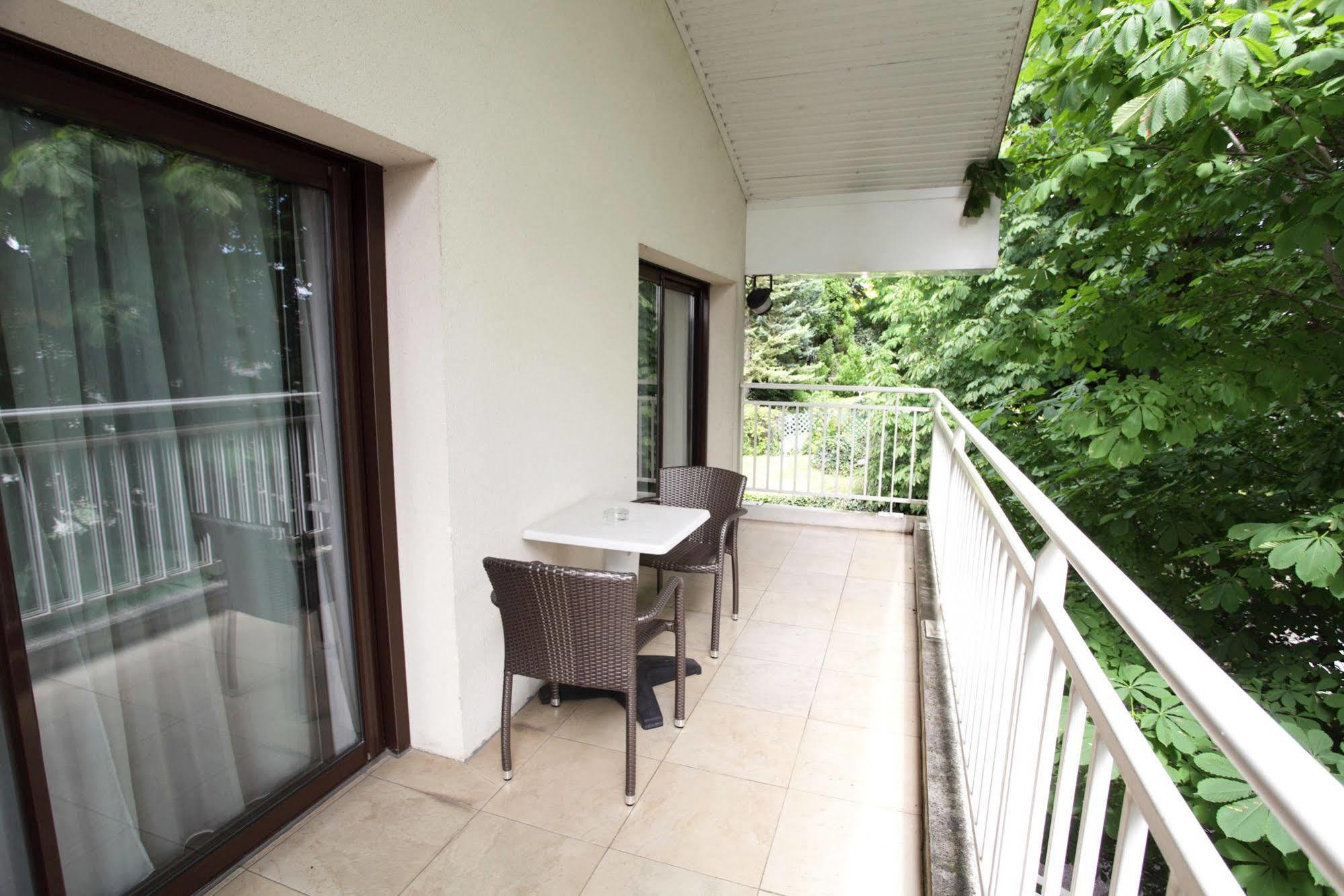 Hotel La Scala Pithiviers Dış mekan fotoğraf